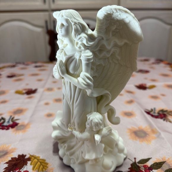 Set of two , Party lite angel candle holders . - Picture 3 of 16